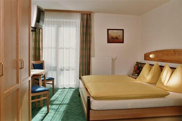 Jugendgaestehaus Tauernruh ラートシュタット エクステリア 写真